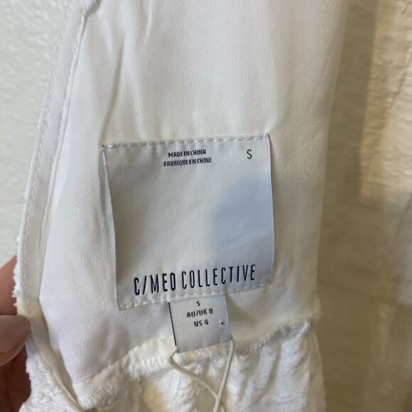 C/MEO Collective White High Neck Open Back Peplum NWT - Picture 6 of 9